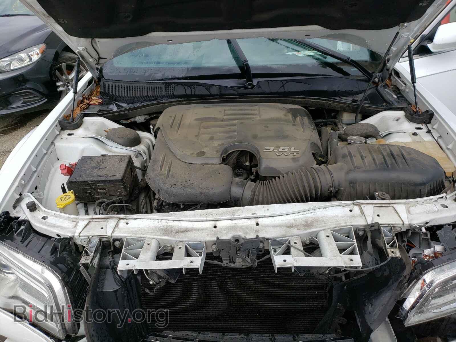 2014 CHRYSLER 300 - VIN: 2C3CCAAG2EH179073 - Фото 7