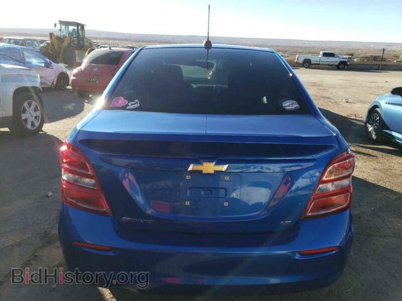 2019 Chevrolet SONIC (VIN 1G1JD5SB8K4138961) — фото 6 из 12