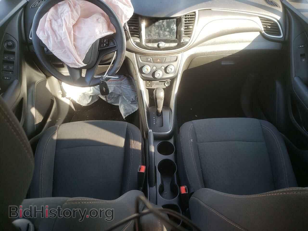 2019 CHEVROLET TRAX - VIN: 3GNCJKSB3KL316025 - Фото 8