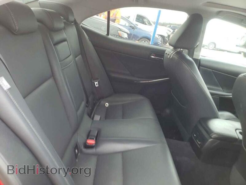 2014 Lexus IS (VIN JTHBF1D22E5017335) — photo 10 of 12