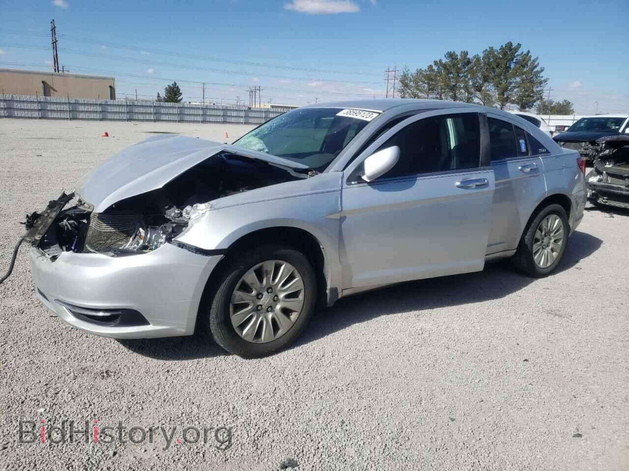 Photo 1C3BC4FB6BN521461 - CHRYSLER 200 2011
