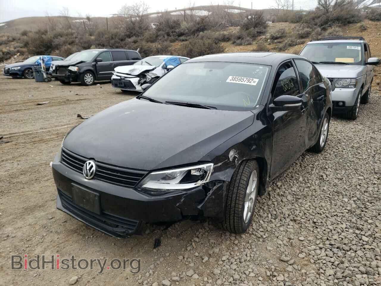 2011 VOLKSWAGEN JETTA - VIN: 3VWLL7AJ7BM070077 - Фото 2