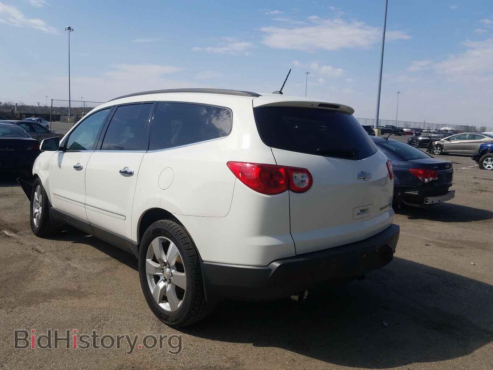 2011 CHEVROLET TRAVERSE - VIN: 1GNKRLED7BJ169609 - Фото 3