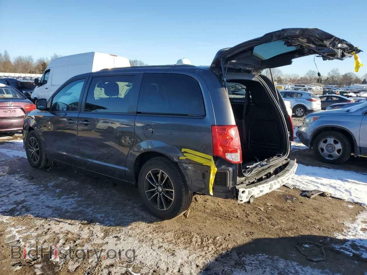 2018 DODGE CARAVAN - VIN: 2C4RDGEG3JR285018 - Photo 2