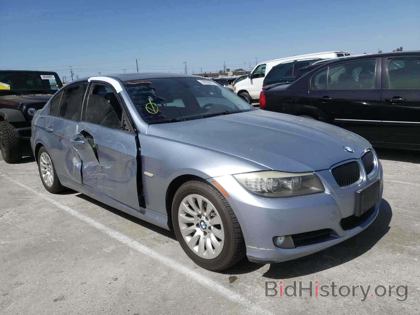 Photo WBAPH57579NM33611 - BMW 3 SERIES 2009