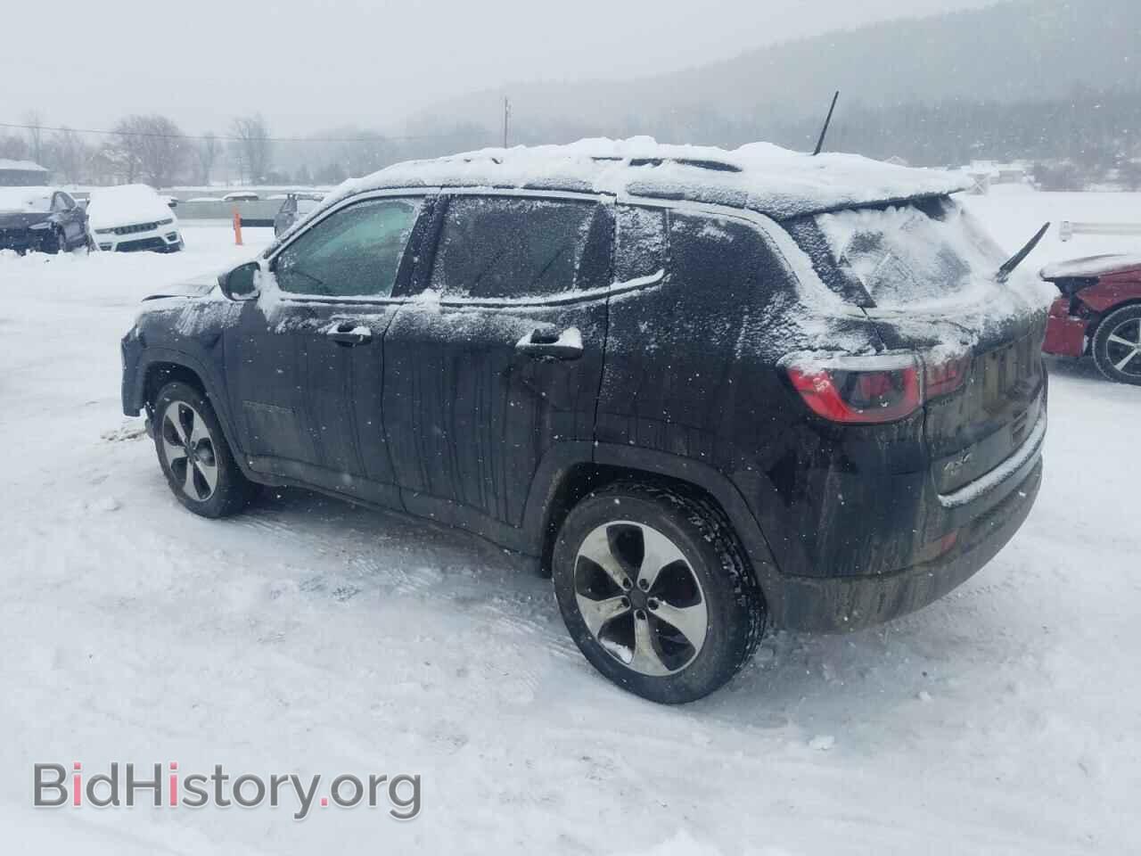 2018 JEEP COMPASS - VIN: 3C4NJDBB3JT179745 - Фото 2