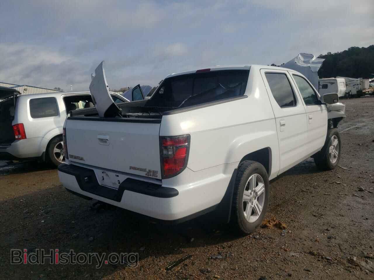 2013 HONDA RIDGELINE - VIN: 5FPYK1F58DB018010 - Фото 4