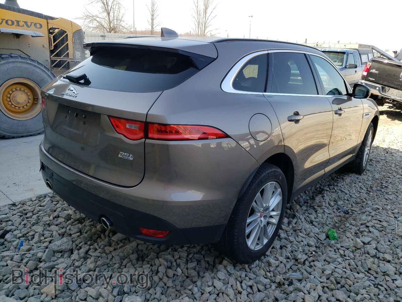 2017 JAGUAR F-PACE - VIN: SADCK2BV0HA053769 - Фото 4