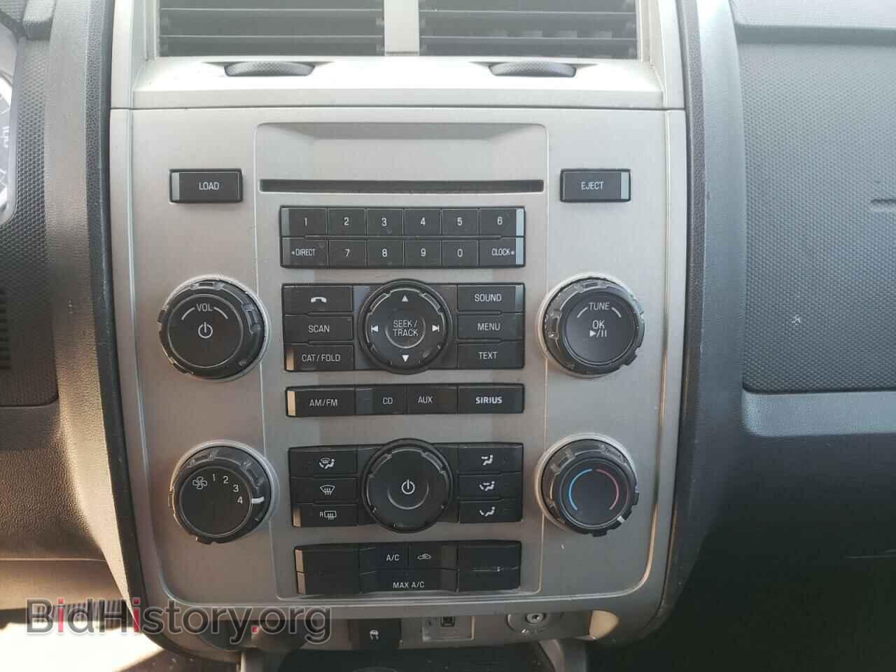 2010 FORD ESCAPE - VIN: 1FMCU0D71AKC17549 - Фото 9