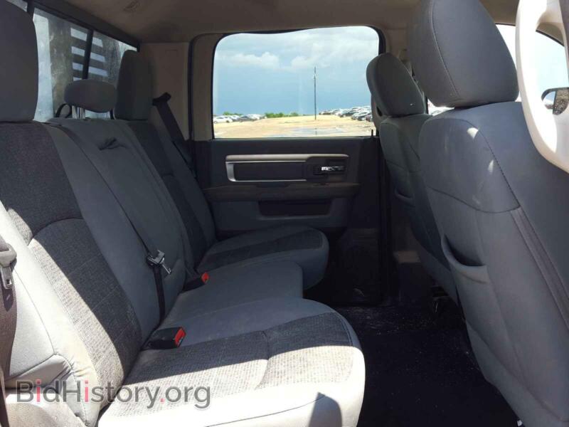 2014 RAM 2500 (VIN 3C6UR5JL6EG135703) — photo 6 of 10