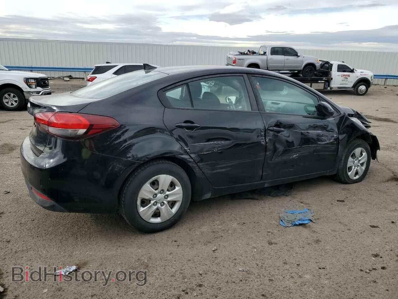 2017 KIA FORTE - VIN: 3KPFK4A72HE028666 - Фото 3