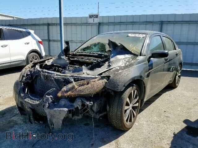 2013 CHRYSLER 200 - VIN: 1C3CCBBB4DN597293 - Фото 2