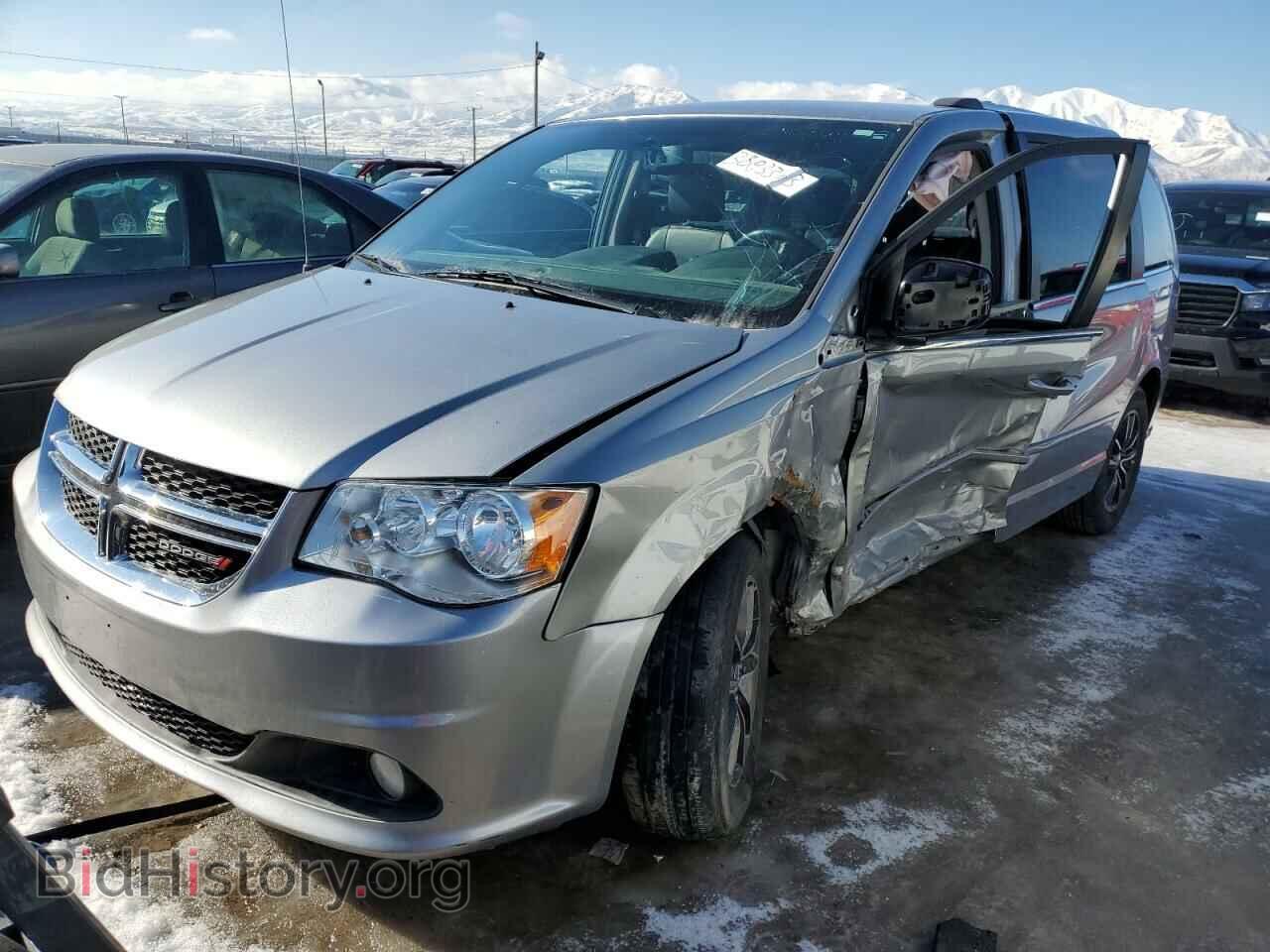 Фотография 2C4RDGCG8HR758585 - DODGE CARAVAN 2017
