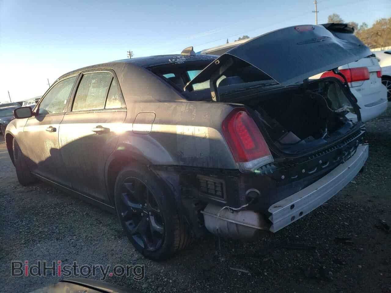 2021 CHRYSLER 300 - VIN: 2C3CCABG3MH538024 - Фото 2