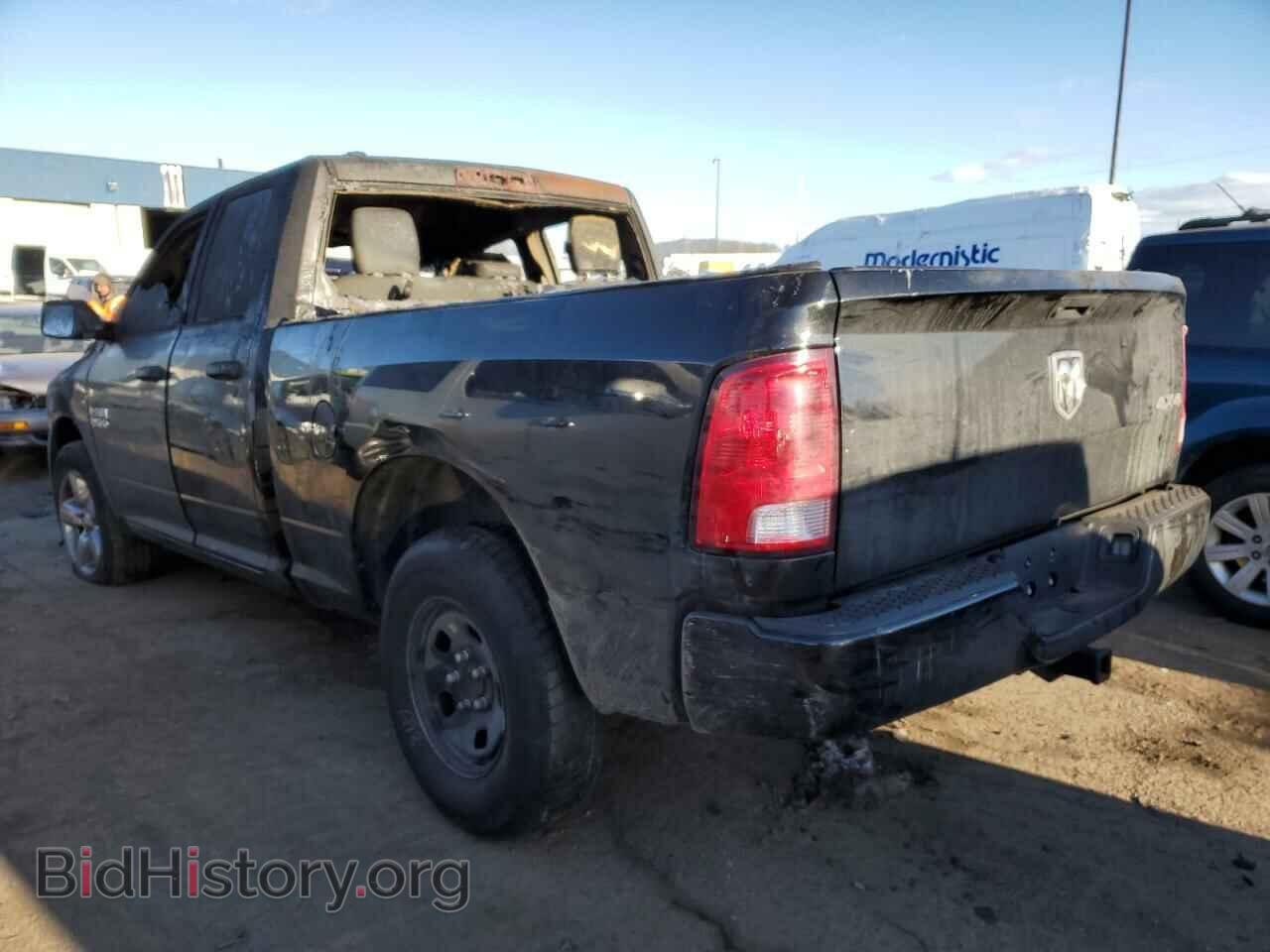 2018 RAM 1500 - VIN: 1C6RR7FG7JS326837 - Photo 2