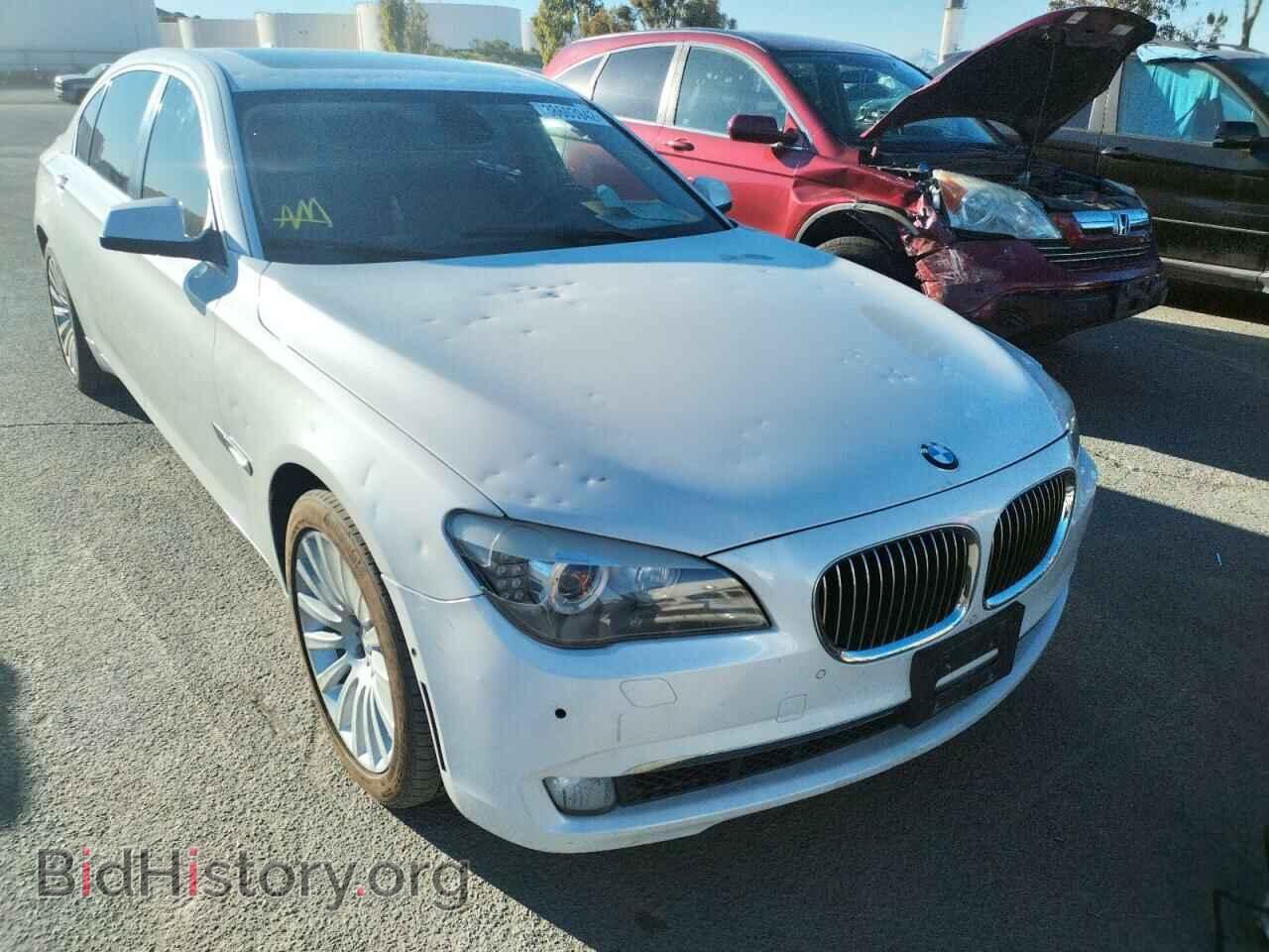Фотография WBAKB8C57CC963941 - BMW 7 SERIES 2012