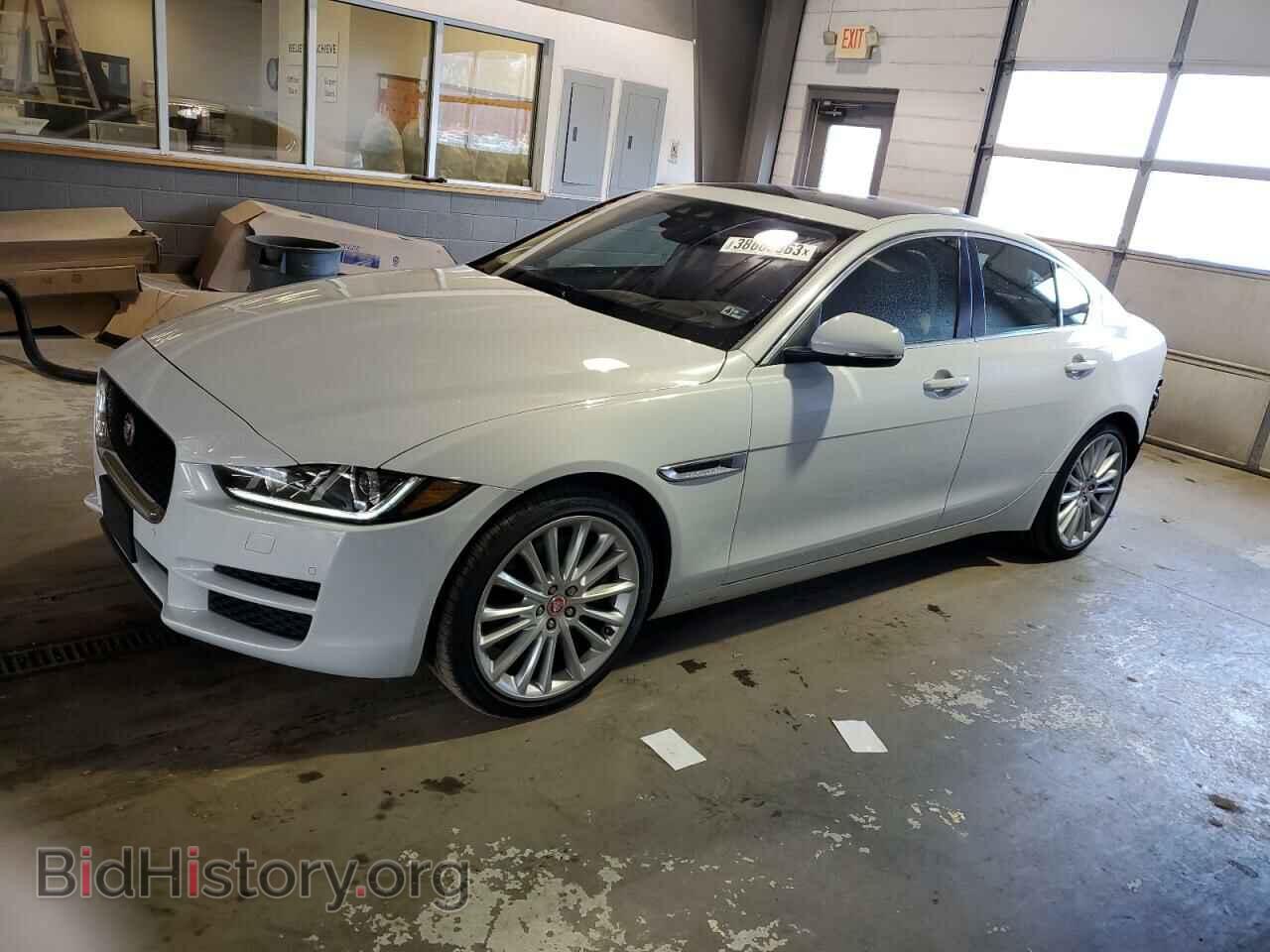 Фотография SAJAN4EV6JCP17831 - JAGUAR XE 2018