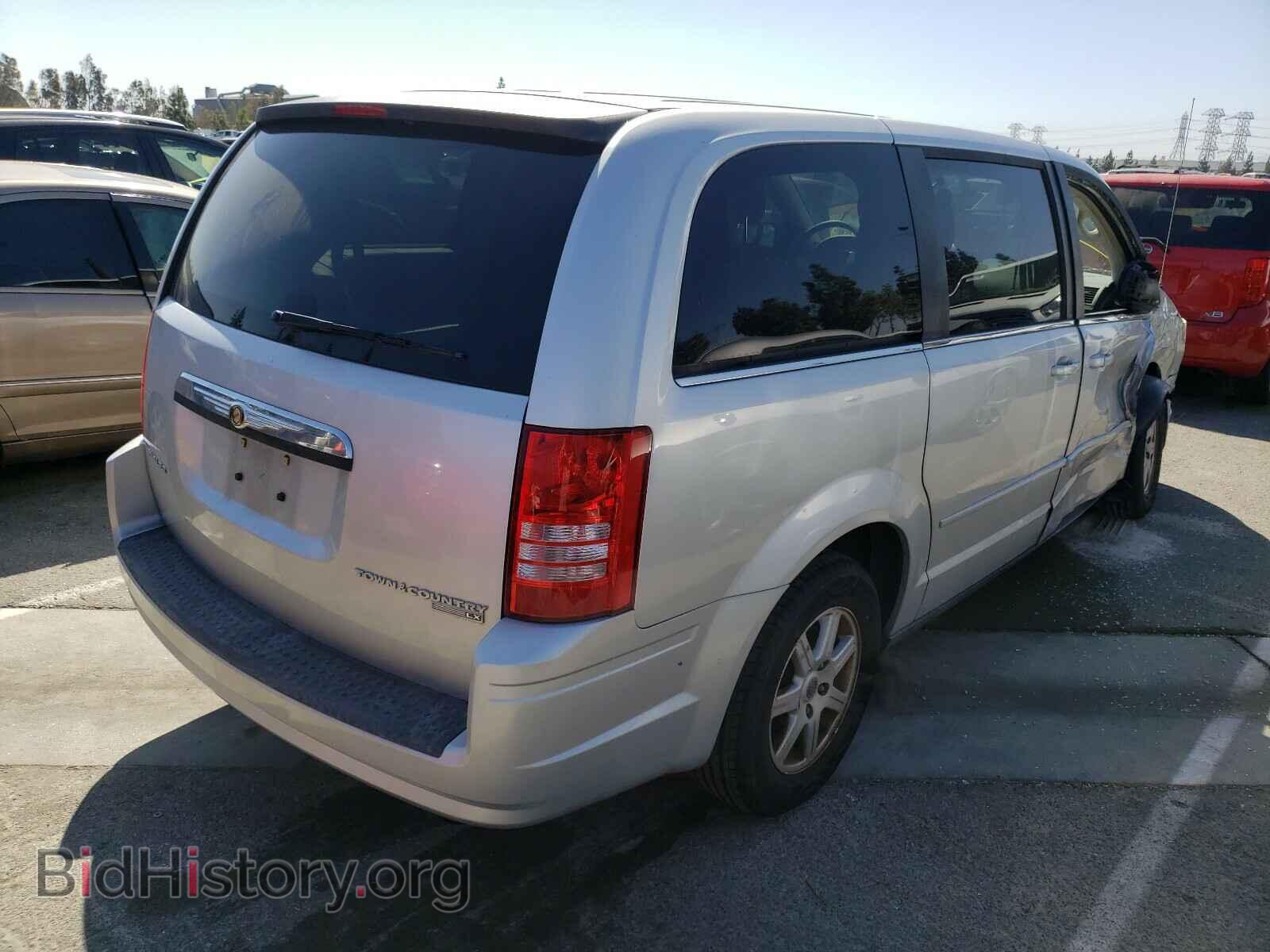 2010 CHRYSLER MINIVAN - VIN: 2A4RR2D14AR441935 - Фото 4