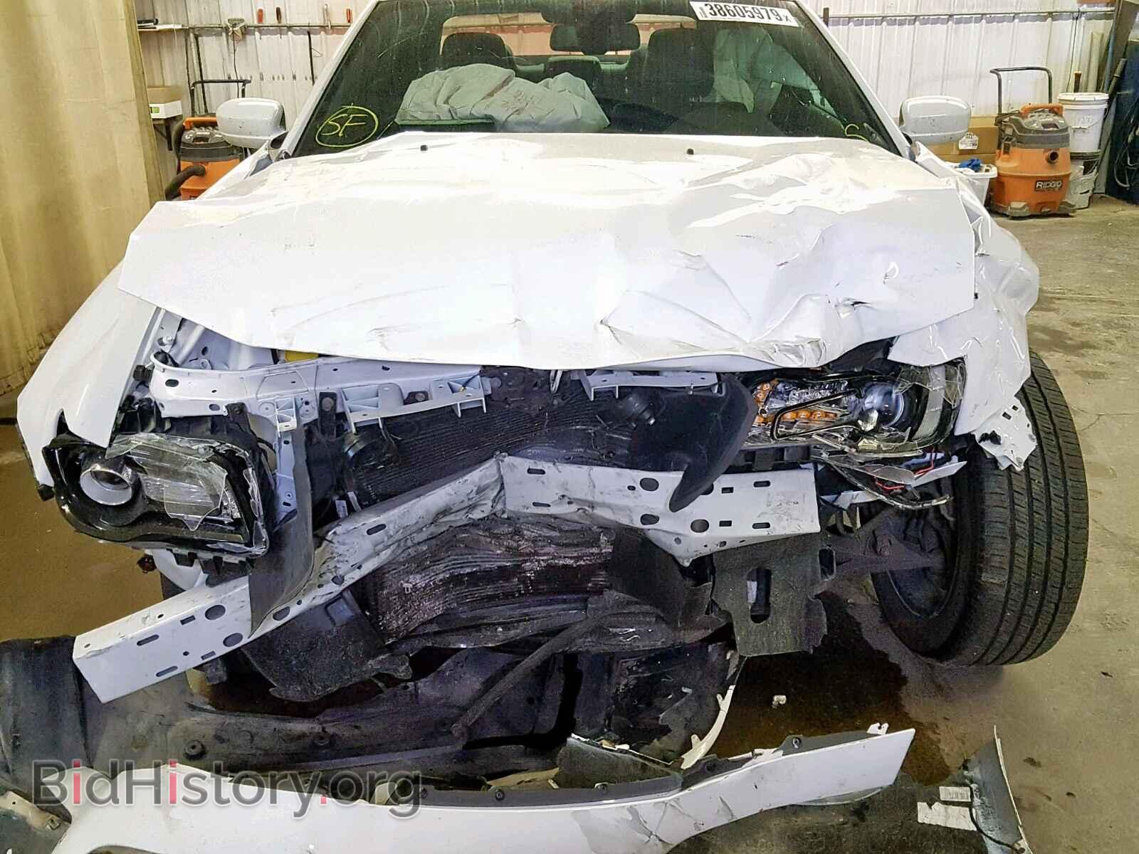 2017 CHRYSLER 300 - VIN: 2C3CCAGG7HH606792 - Фото 9