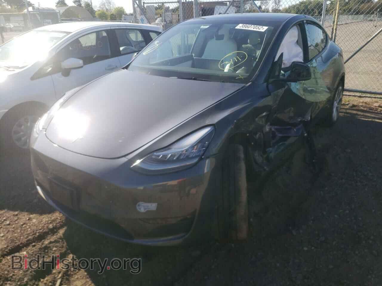 2021 TESLA MODEL Y - VIN: 5YJYGDEE5MF157458 - Фото 2