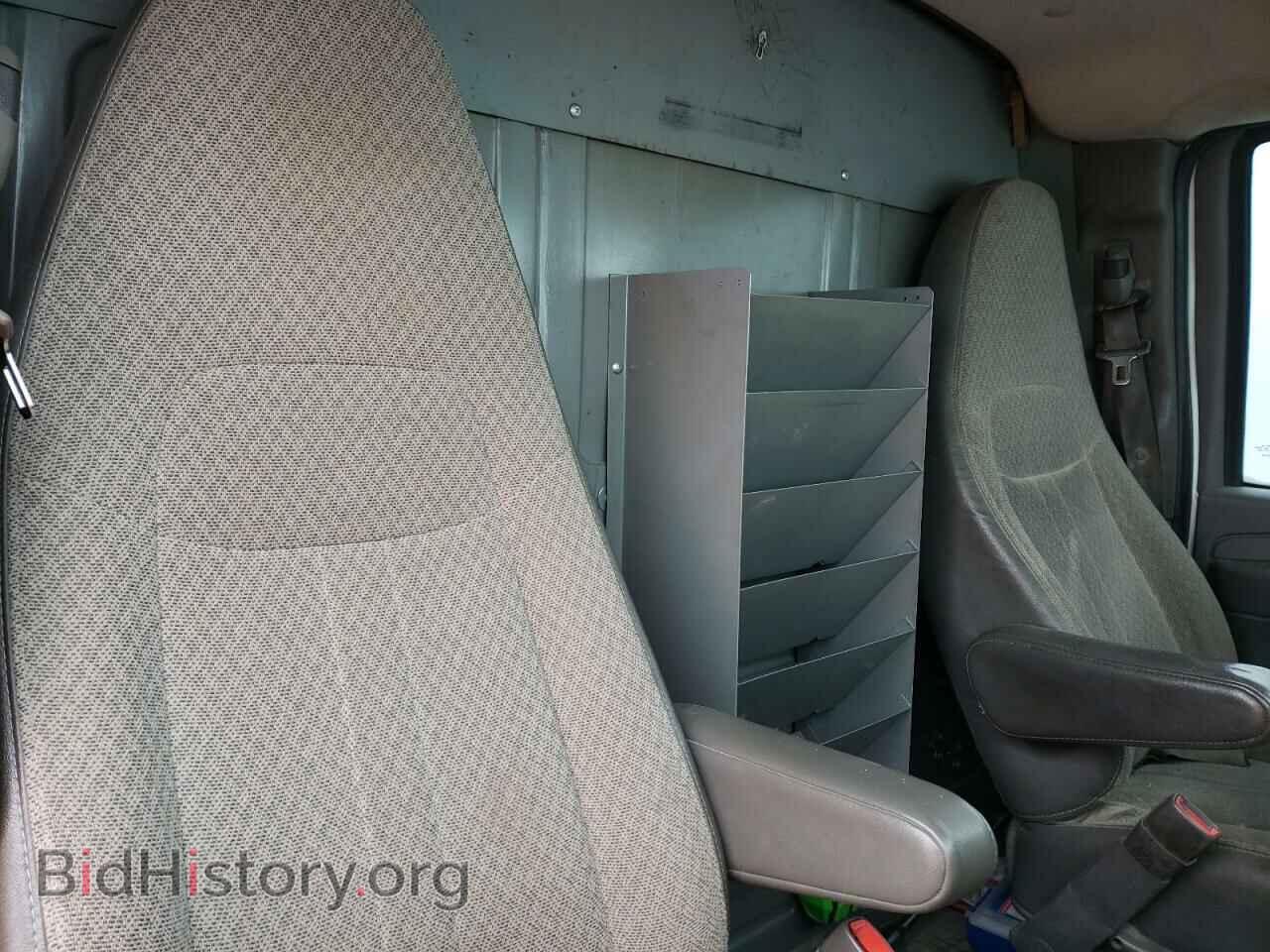 2011 GMC SAVANA - VIN: 1GTW7FCA5B1129796 - Фото 10