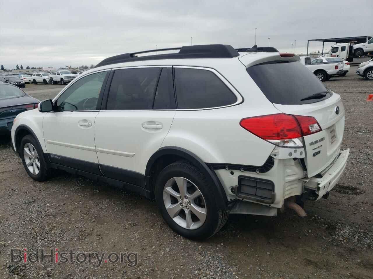 2014 SUBARU OUTBACK - VIN: 4S4BRBLC8E3250765 - Photo 2