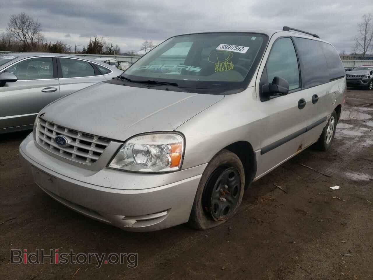 2006 FORD FREESTAR - VIN: 2FMZA51626BA03585 - Фото 2