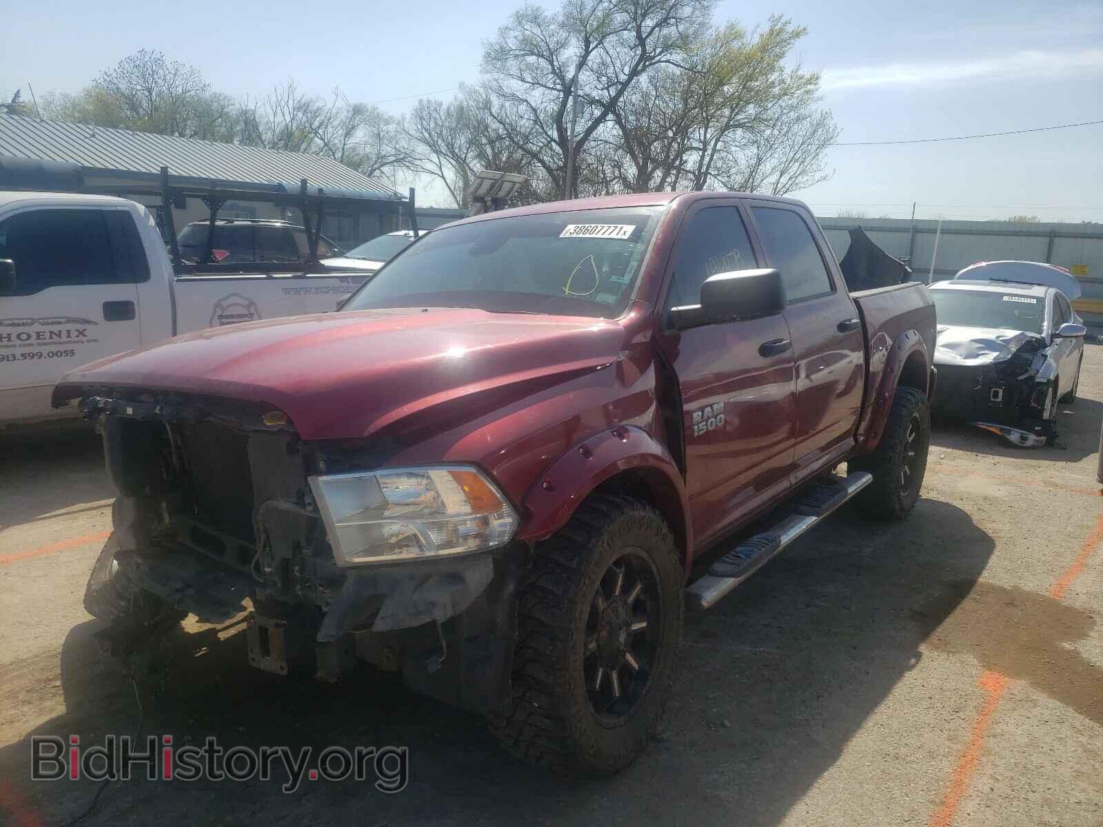 2014 RAM 1500 - VIN: 1C6RR7KT2ES124061 - Photo 2