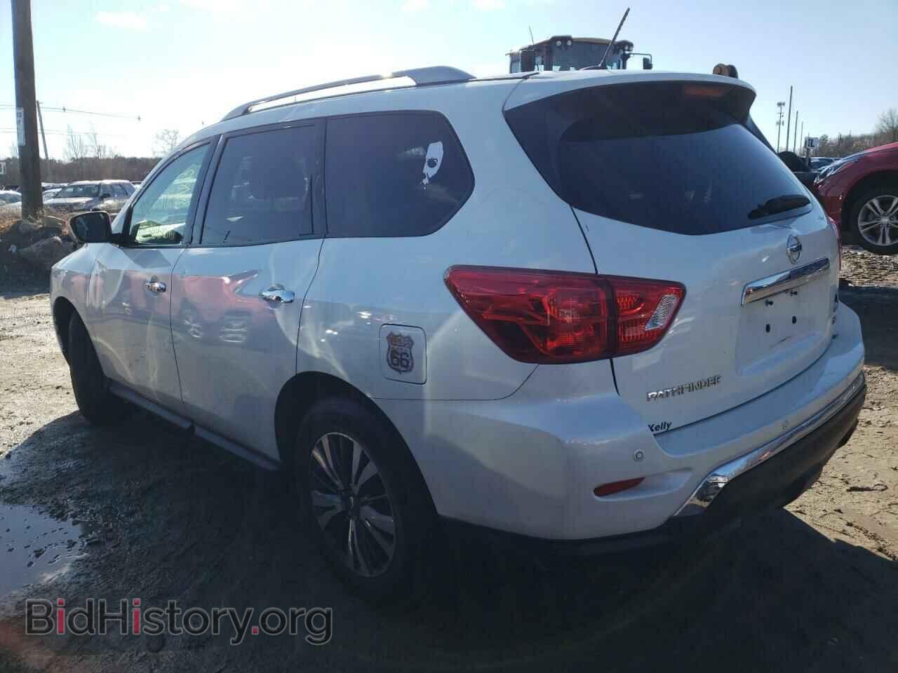 2018 NISSAN PATHFINDER - VIN: 5N1DR2MM2JC606721 - Фото 2