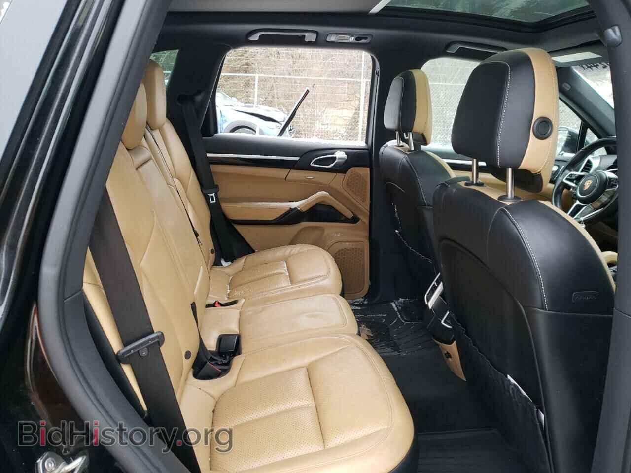 2016 PORSCHE CAYENNE - VIN: WP1AA2A24GLA05237 - Фото 10