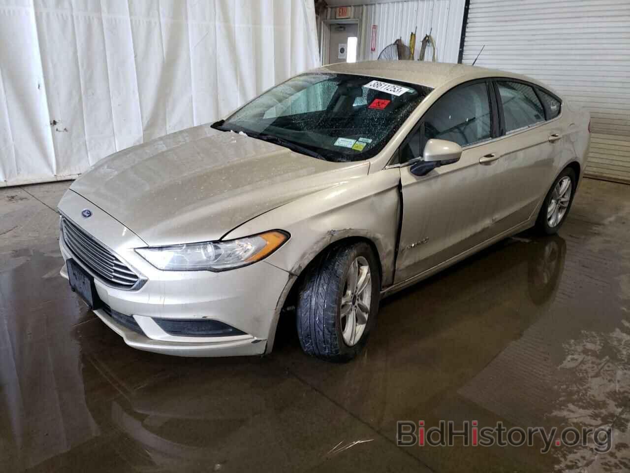 Photo 3FA6P0LU8JR183207 - FORD FUSION 2018