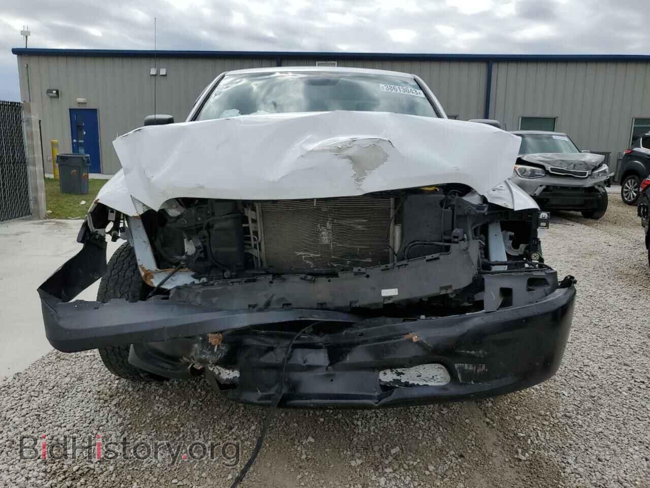 2019 RAM 1500 - VIN: 1C6RR6FT1KS702182 - Фото 5