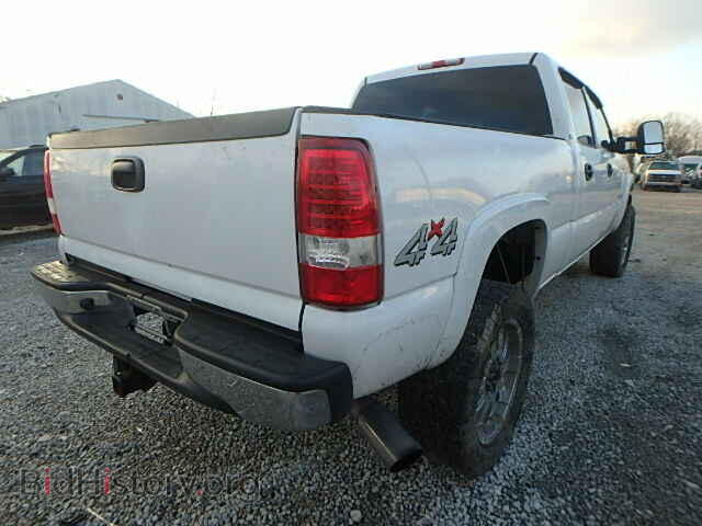 2007 CHEVROLET SILVERADO - VIN: 1GCHK23D67F121033 - Фото 4