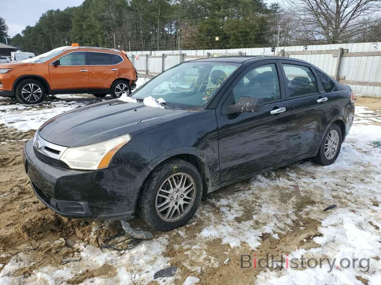 Photo 1FAHP35N09W125066 - FORD FOCUS 2009