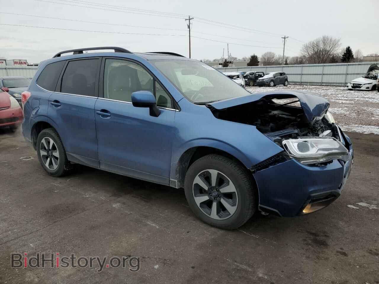 2017 SUBARU FORESTER - VIN: JF2SJARC7HH425559 - Фото 4