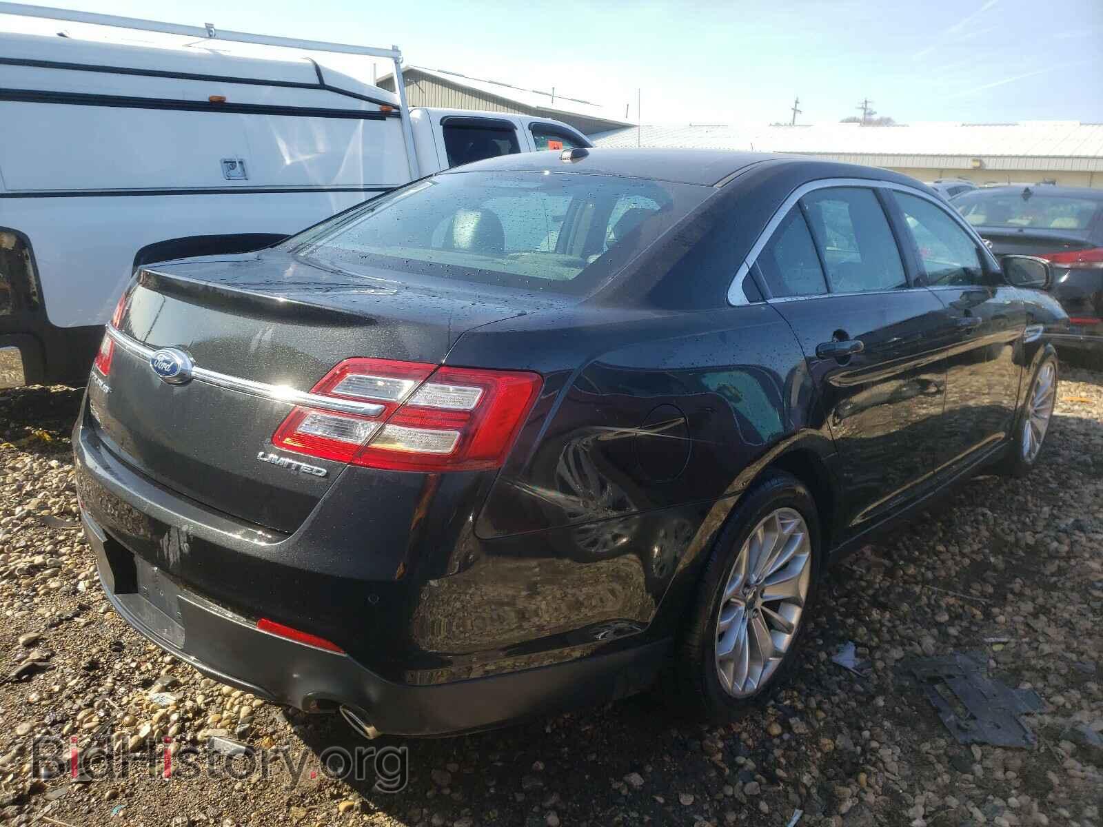 2013 FORD TAURUS - VIN: 1FAHP2F82DG110204 - Photo 4