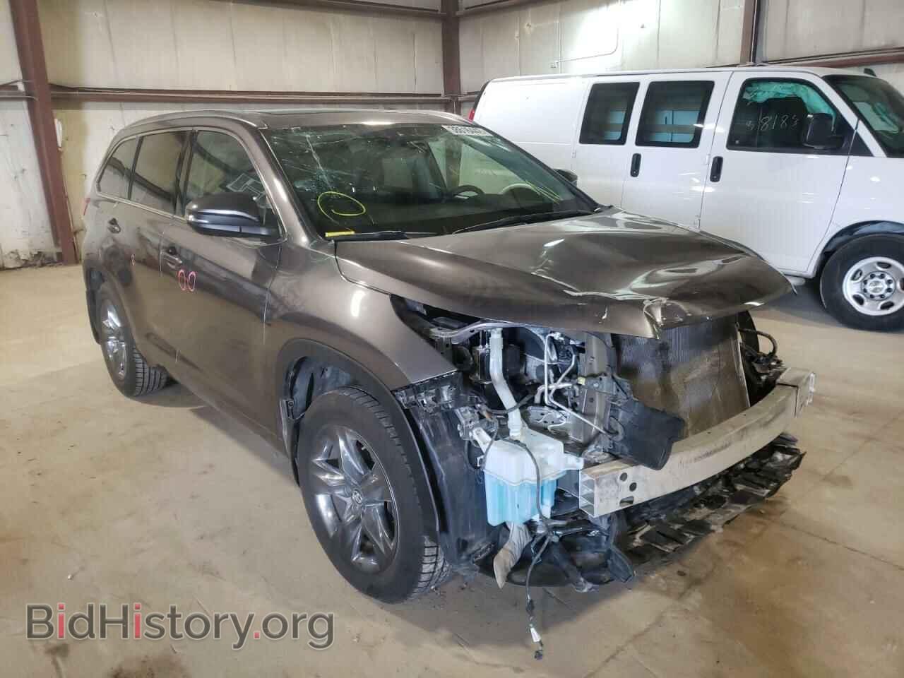 Photo 5TDDZRFH3JS815199 - TOYOTA HIGHLANDER 2018