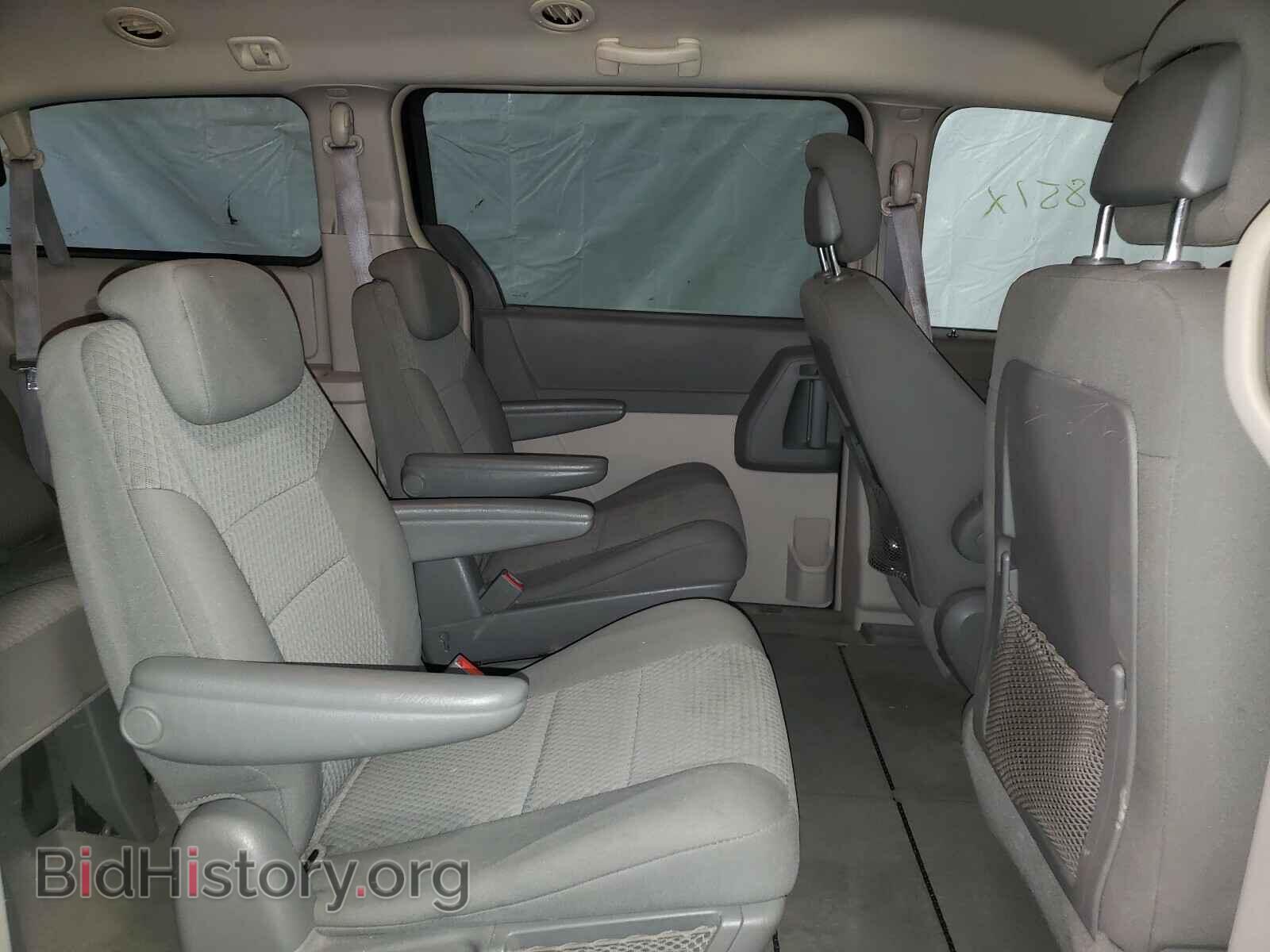 2010 CHRYSLER MINIVAN - VIN: 2A4RR2D18AR365586 - Фото 6