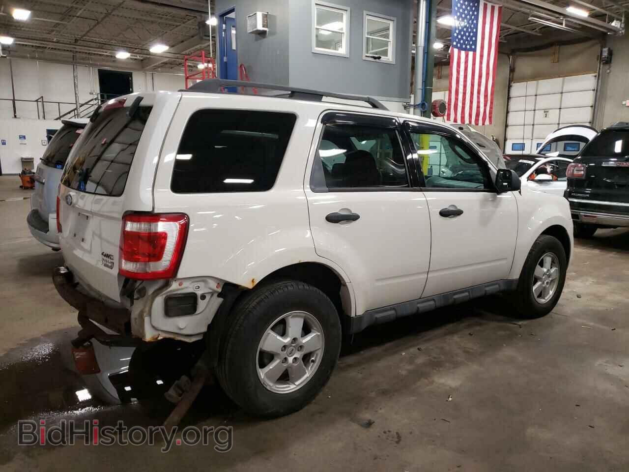 2012 FORD ESCAPE - VIN: 1FMCU9DG1CKC72087 - Фото 3