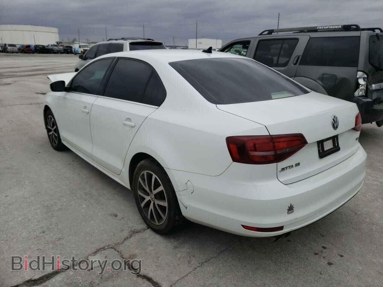 2017 VOLKSWAGEN JETTA - VIN: 3VWDB7AJ6HM277012 - Фото 3