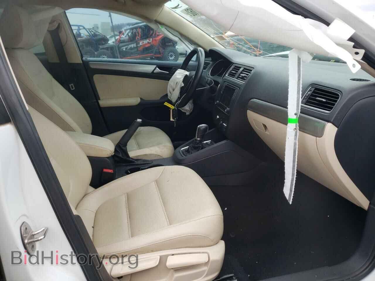 2017 VOLKSWAGEN JETTA - VIN: 3VWDB7AJ6HM277012 - Фото 5