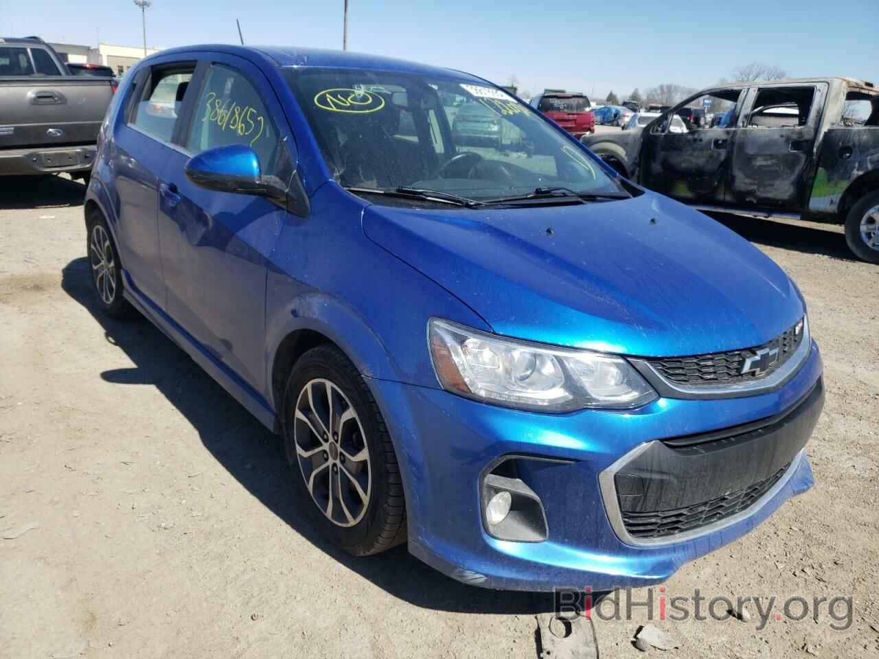 Photo 1G1JD6SH6J4122024 - CHEVROLET SONIC 2018