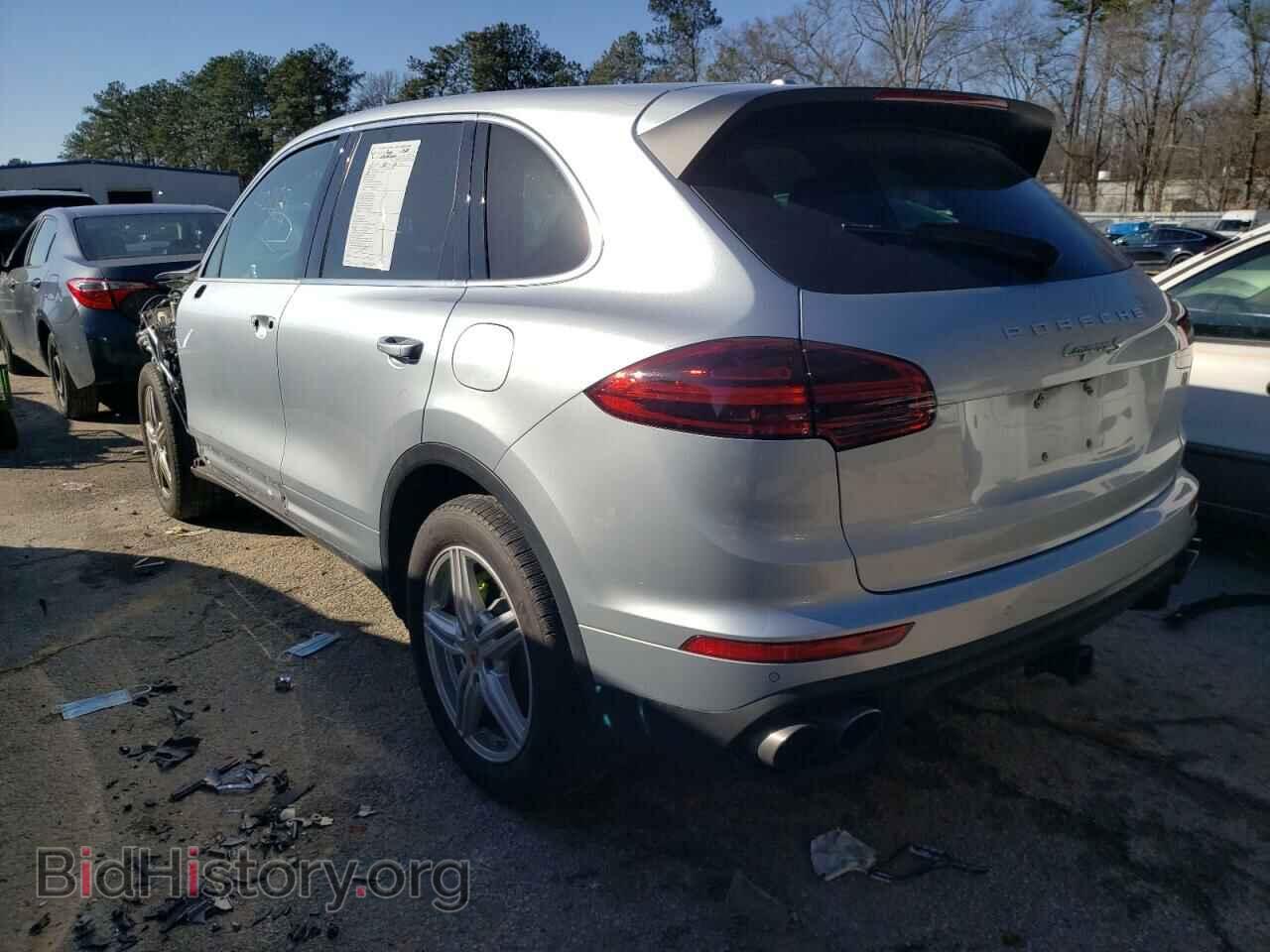 2016 PORSCHE CAYENNE - VIN: WP1AE2A29GLA18652 - Фото 2
