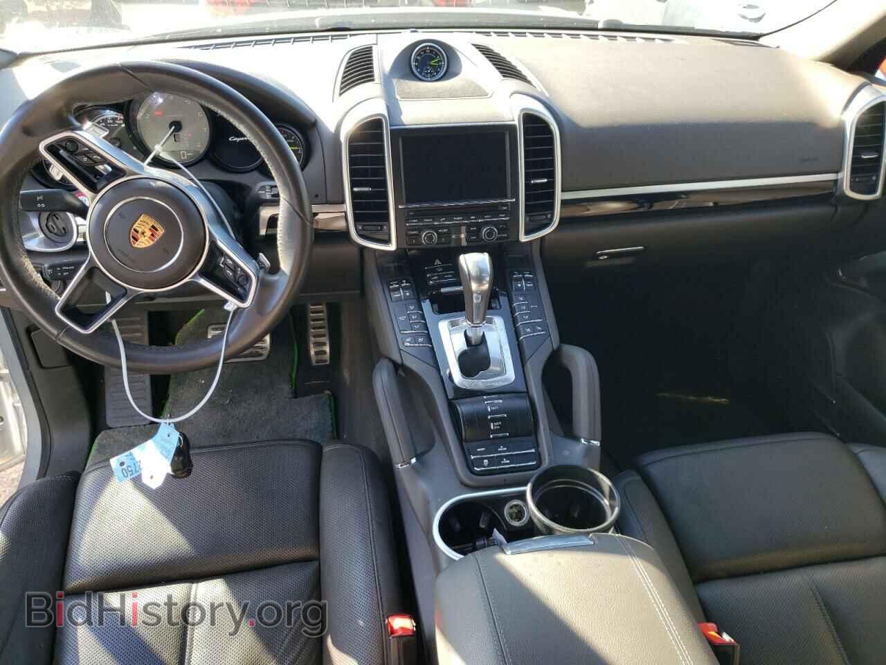 2016 PORSCHE CAYENNE - VIN: WP1AE2A29GLA18652 - Фото 8