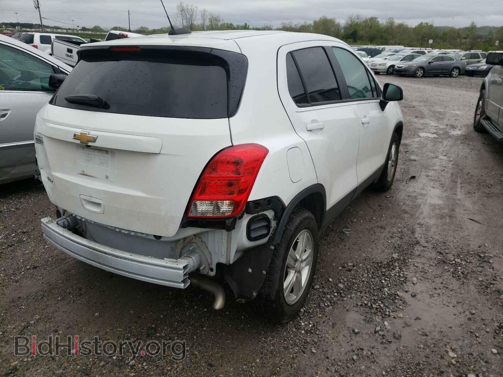 2019 CHEVROLET TRAX - VIN: 3GNCJKSB4KL274111 - Фото 4