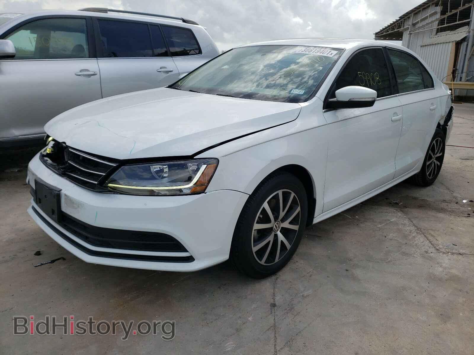 2017 VOLKSWAGEN JETTA - VIN: 3VWDB7AJ4HM375410 - Фото 2