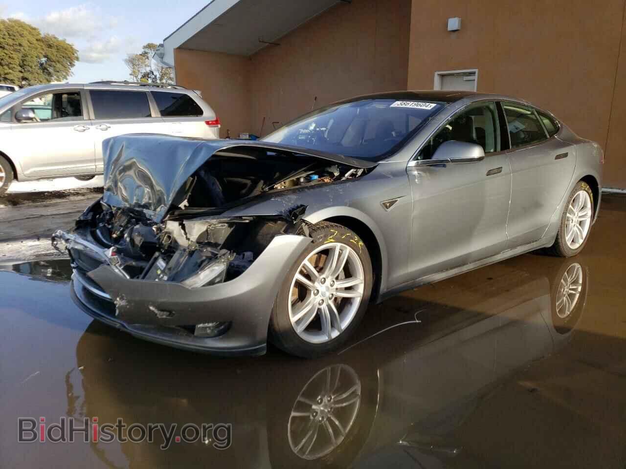 Фотография 5YJSA1DG2DFP03979 - TESLA MODEL S 2013