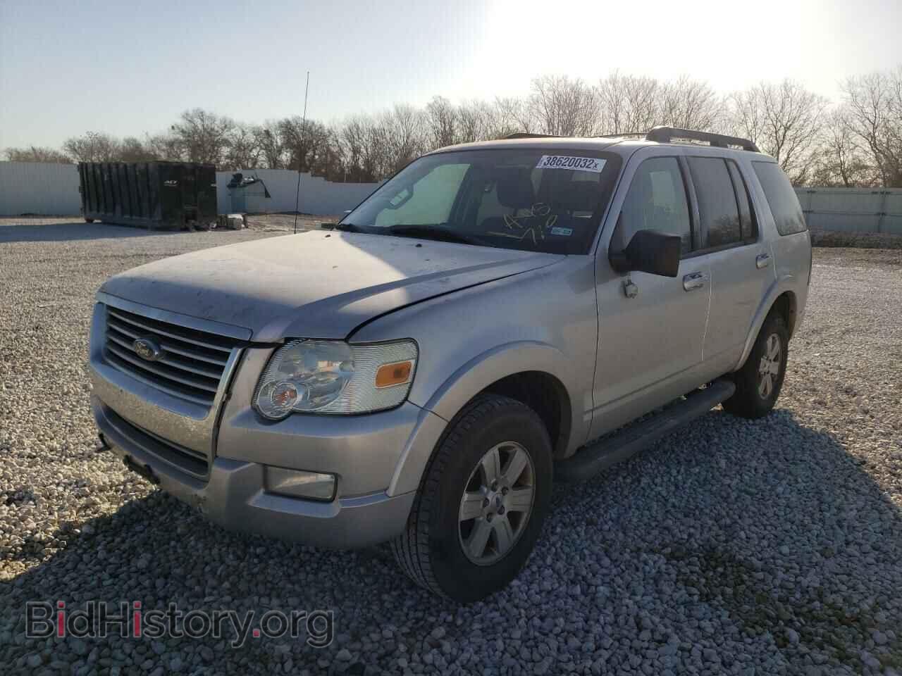 2010 FORD EXPLORER - VIN: 1FMEU6DE0AUA45710 - Фото 2