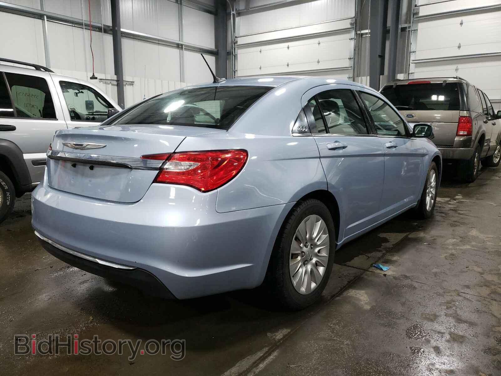 2014 CHRYSLER 200 - VIN: 1C3CCBAB8EN123995 - Фото 4