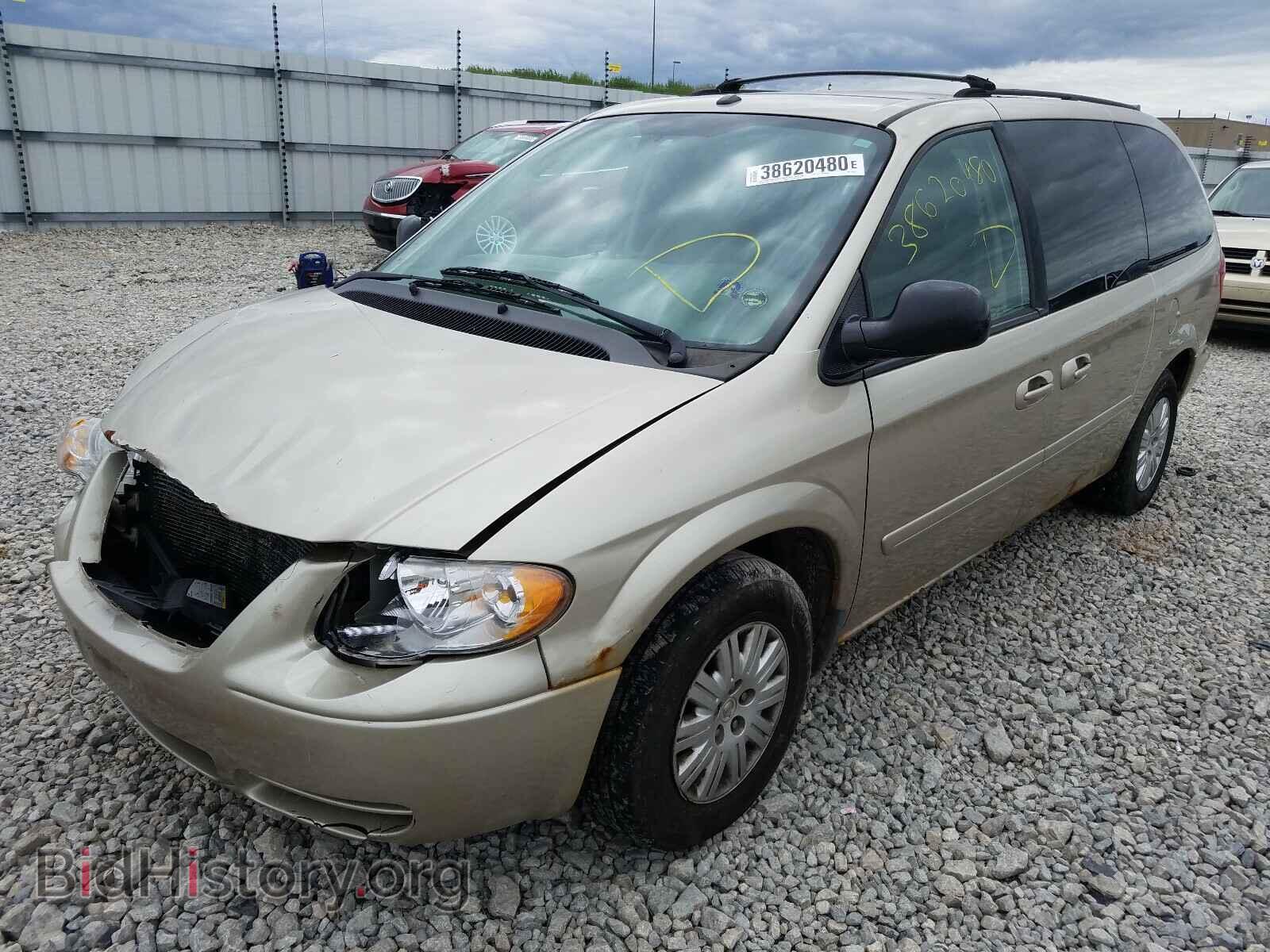 2006 CHRYSLER MINIVAN - VIN: 2A4GP44R06R779516 - Фото 2